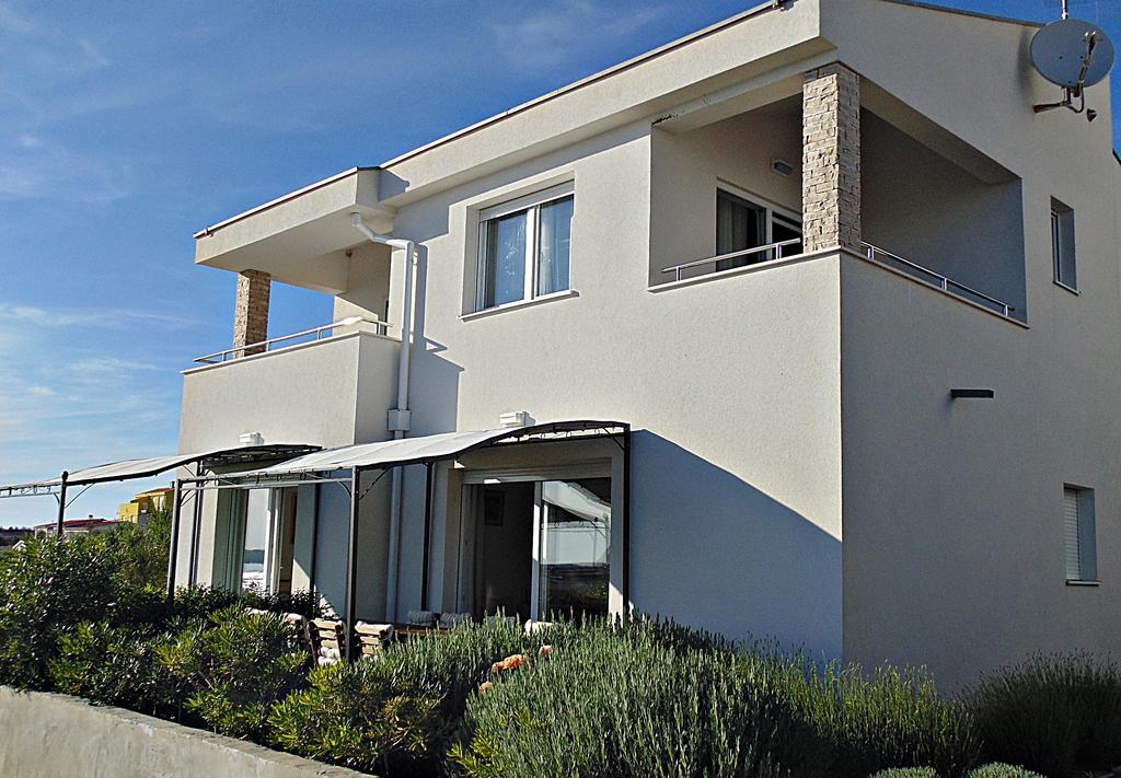 House Natali 70M From The Beach - Free Ev Top Up Ртина Екстер'єр фото