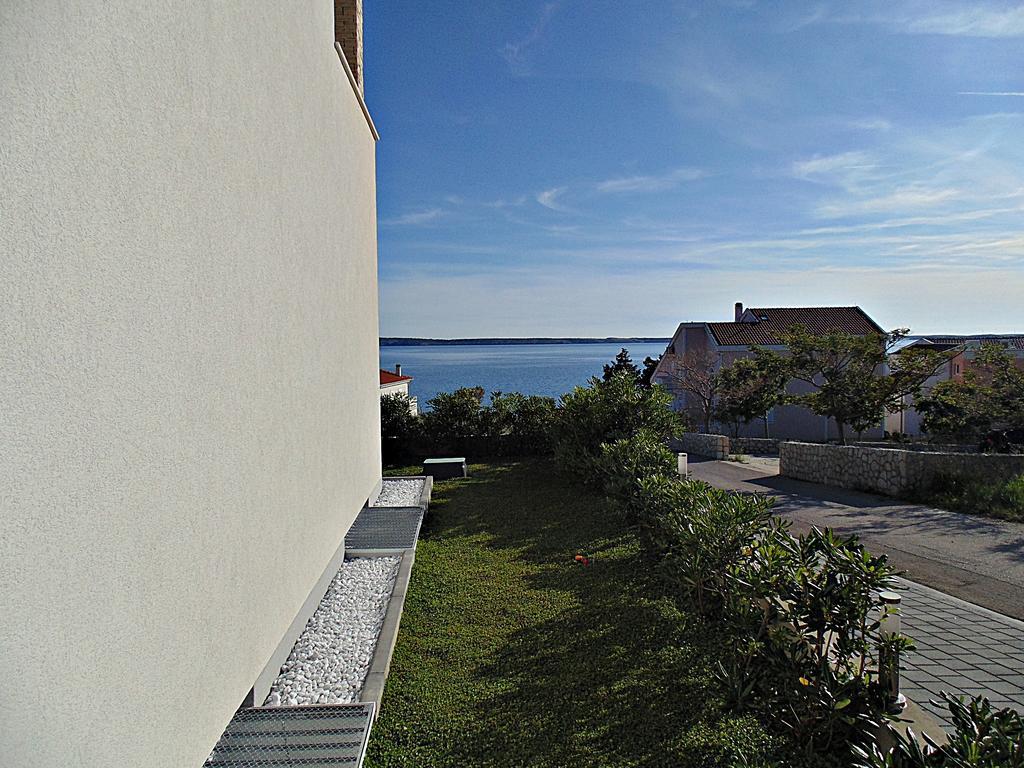 House Natali 70M From The Beach - Free Ev Top Up Ртина Екстер'єр фото