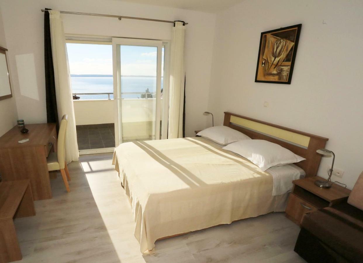 House Natali 70M From The Beach - Free Ev Top Up Ртина Екстер'єр фото